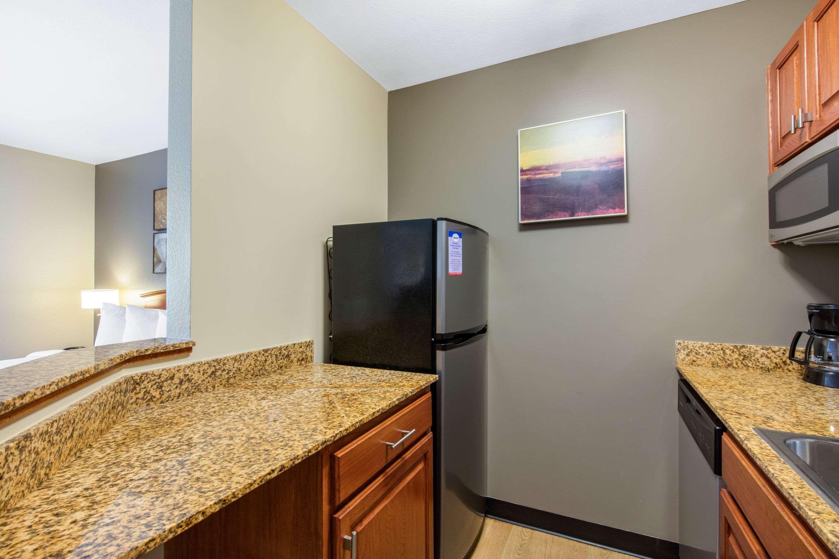 Suburban Studios Birmingham Homewood I-65 Extérieur photo