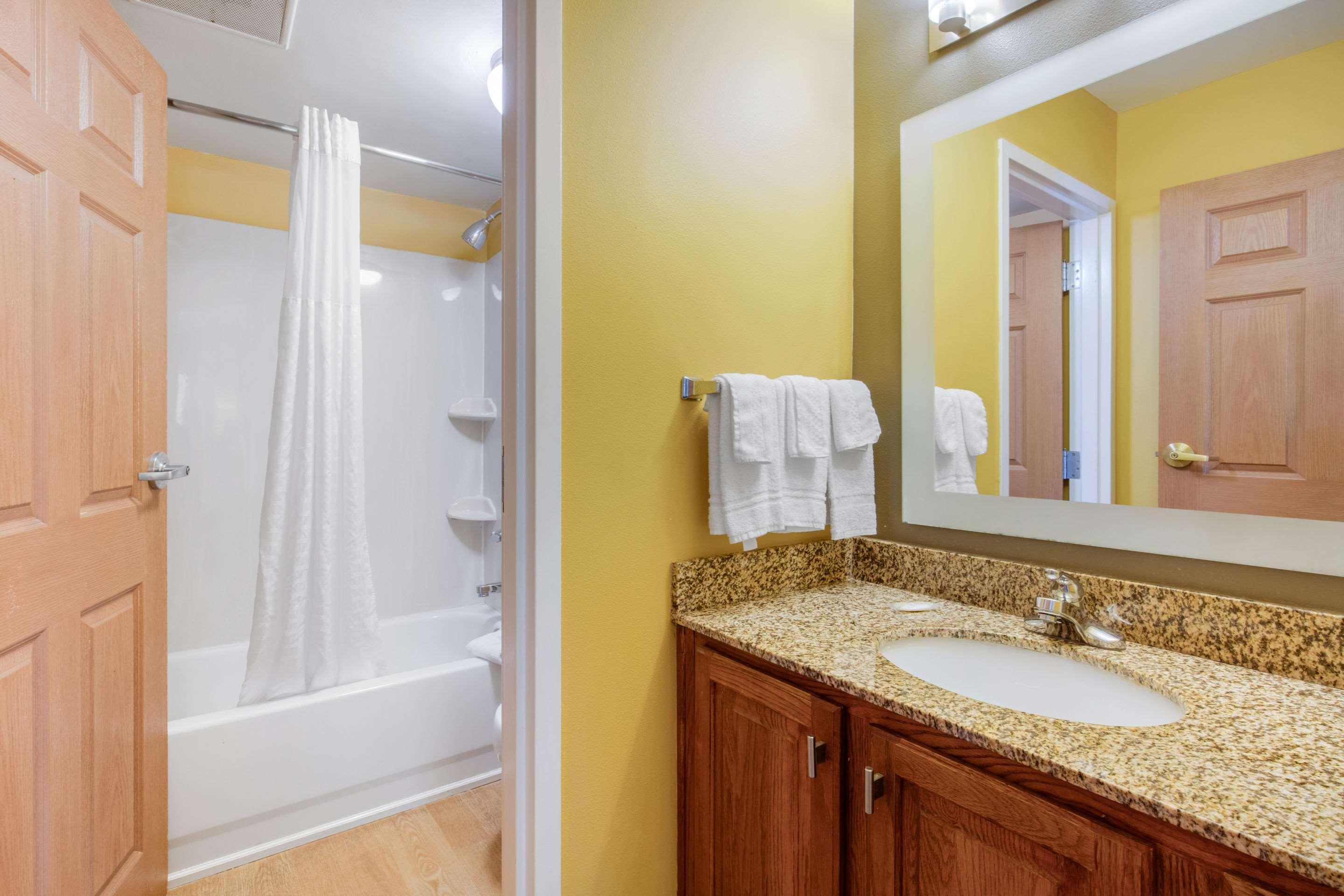 Suburban Studios Birmingham Homewood I-65 Extérieur photo
